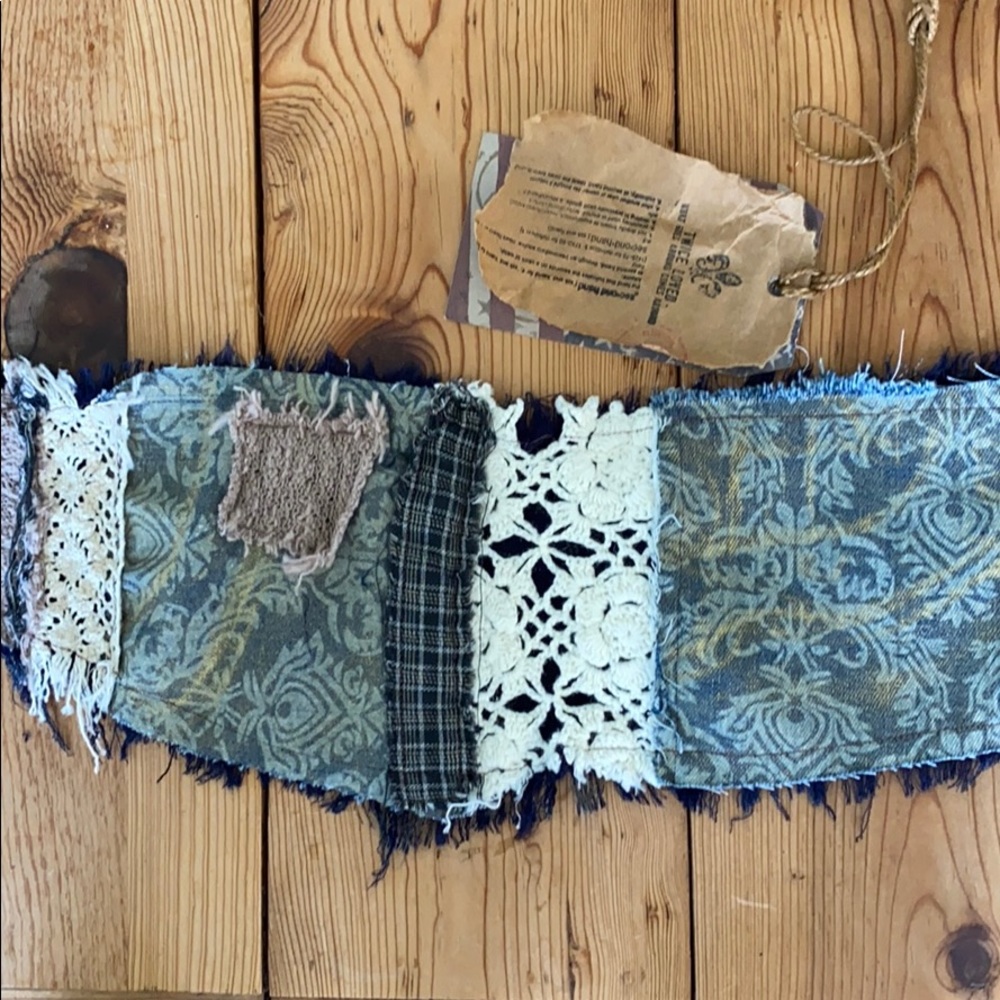 Londonerus Upcycled Printed Lace Accent Scarf - Gray and Cream